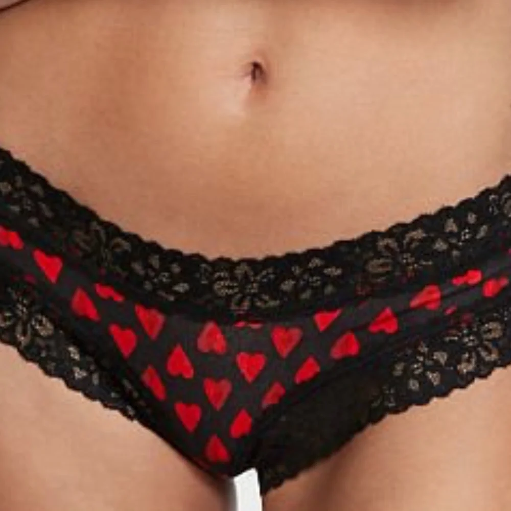 VS❤️ Lace Waist Cheeky Hearts Victoria's Secret Valentine’s Day NWT - Picture 11 of 16